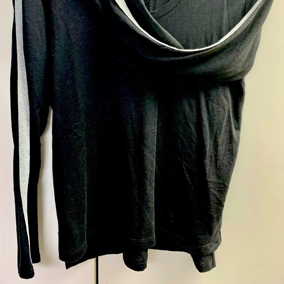 Stella & Dot racer stripe long sleeve tee - Picture 2 of 4